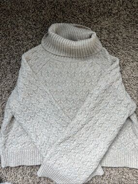 H&M Cream Cable Turtleneck Sweater